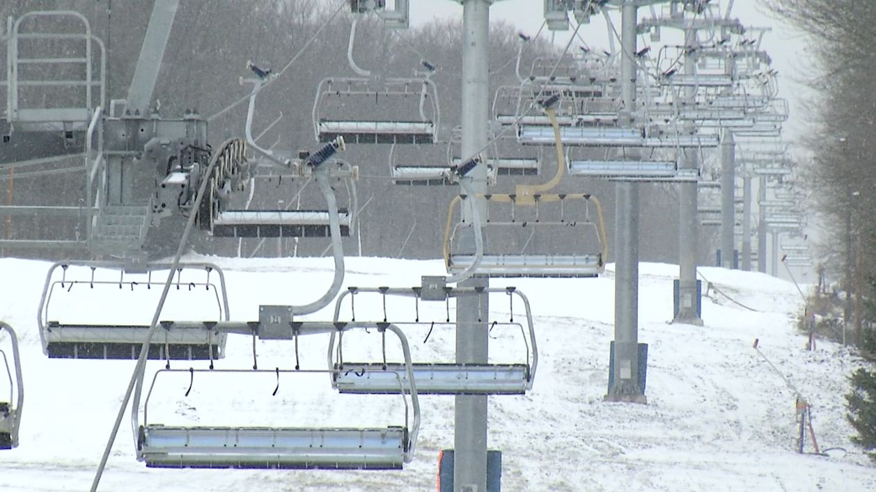 Lake-effect snow means business for New York ski resorts
