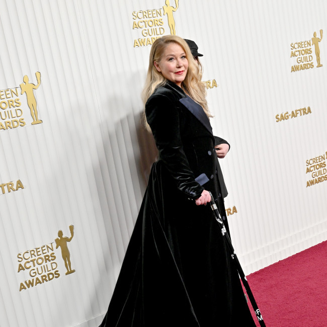 Christina Applegate reveals her dad passed away 'a week ago'
