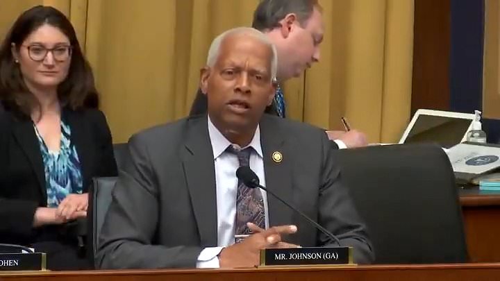 Democrat's 'grotesque' blanket statement about Latinos sends internet ablaze