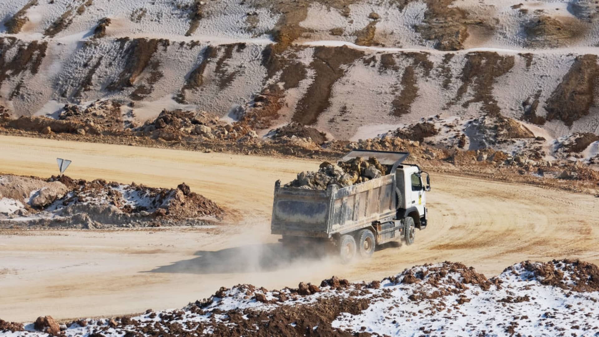U.S. and Ukraine sign landmark minerals deal after months of fraught negotiations