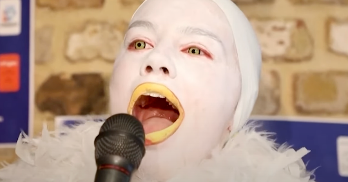 Screeching Like A Gull Is The Goal Of This Bird-Brained Contest