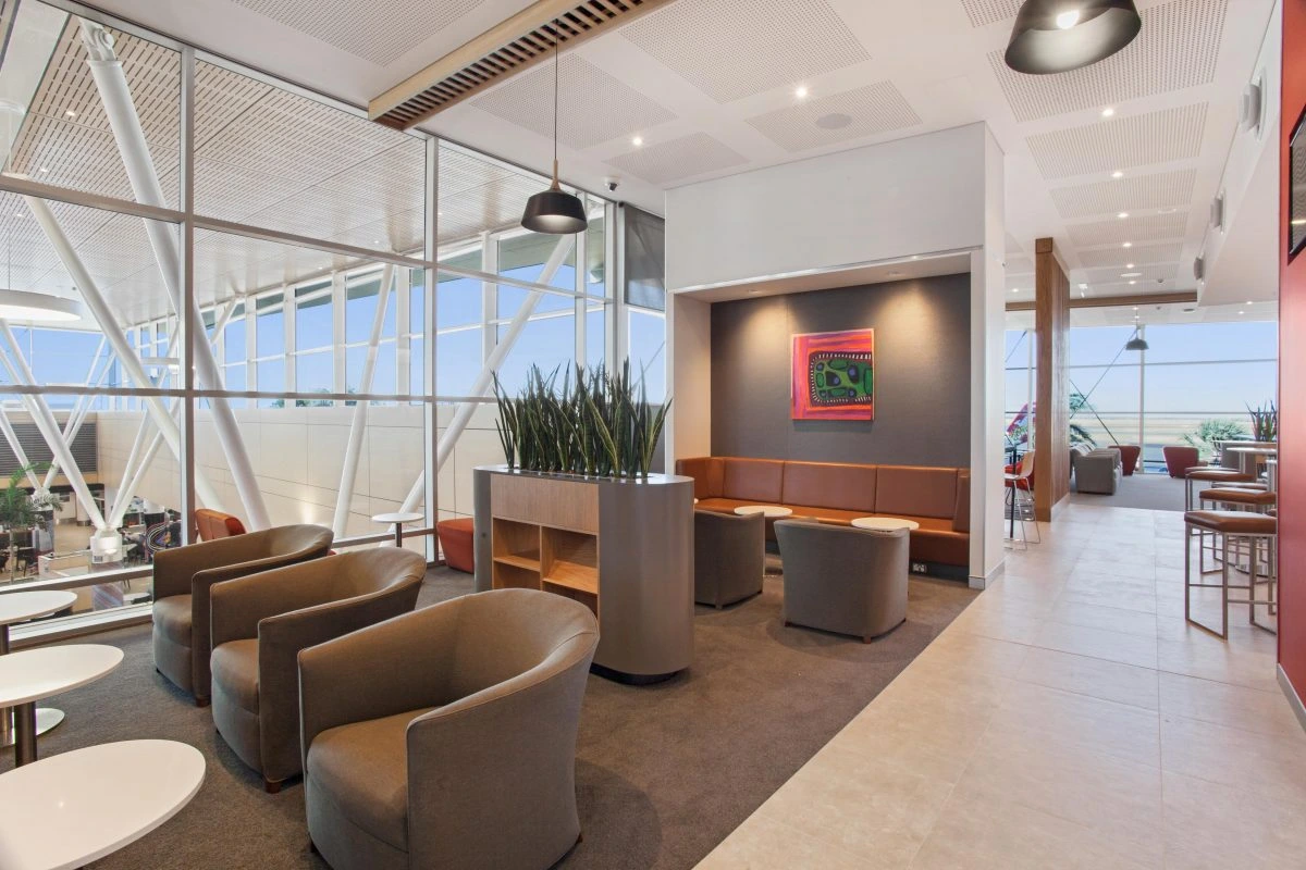 10 Best Airport Lounges in the World in 2025