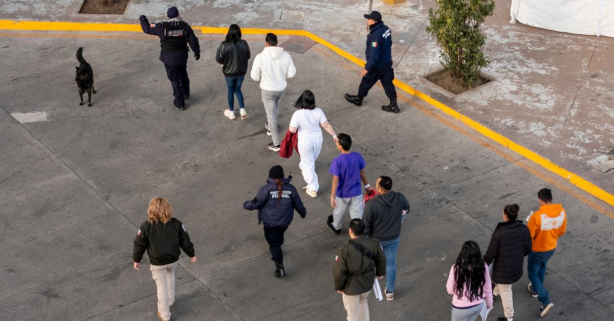 The Feds Are Offering Migrants Cash to Self-Deport. Lawyers Call These Incentives Misleading.