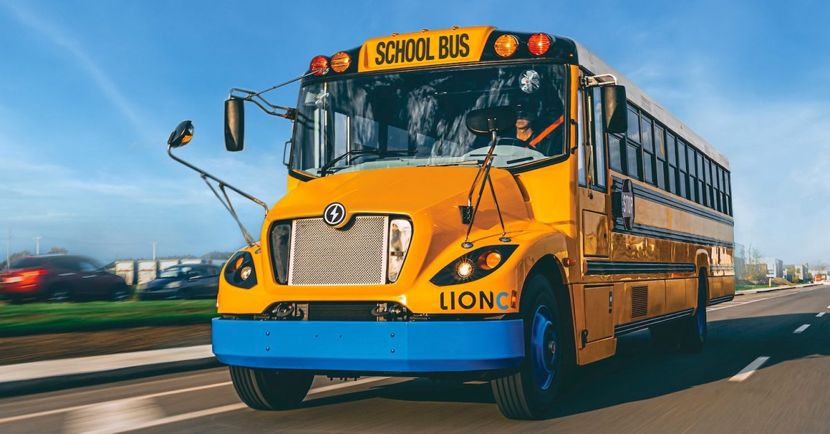Lion Electric leaves US school districts stuck with unsafe, broken buses