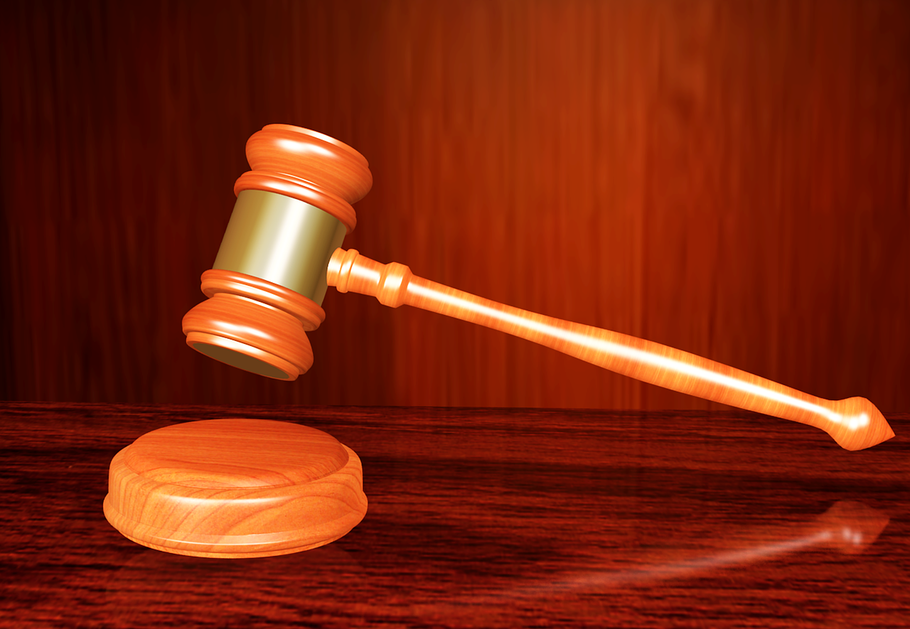 Director of mobile phone shops given suspended sentence over Covid loan fraud 