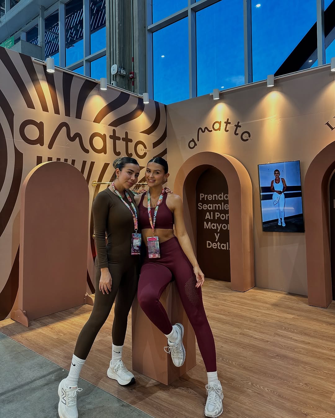 Todavía lo veo y no lo creo🥹🥹 hemos llegado muy lejos amiga @alejandrabelo_ y sé que lo que nos espera va a ser mejor�...