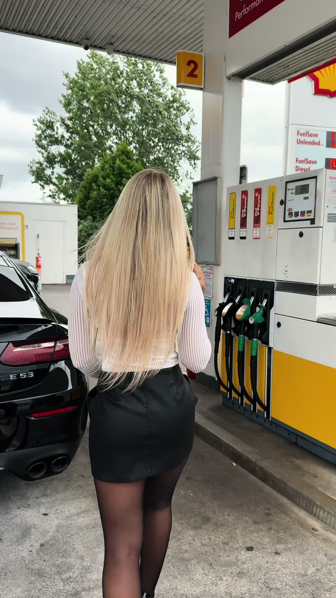 #car #gymgirl #officegirl #secutary #heels #petrol #gasstation