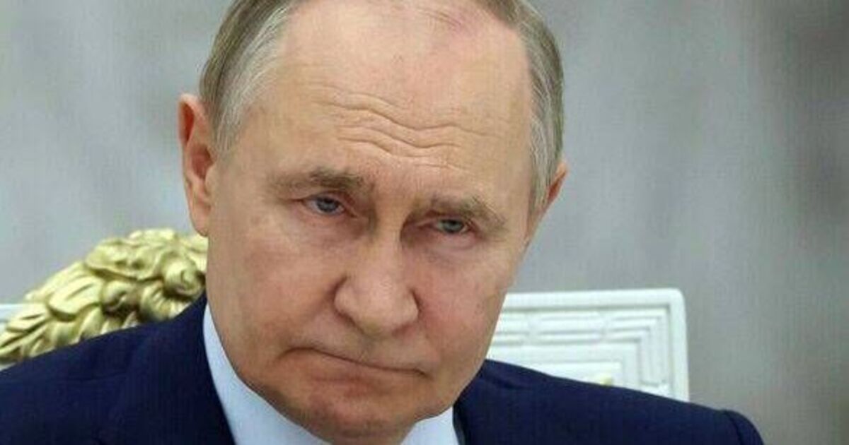Russia's economy on brink of meltdown as Putin pressure cranks up