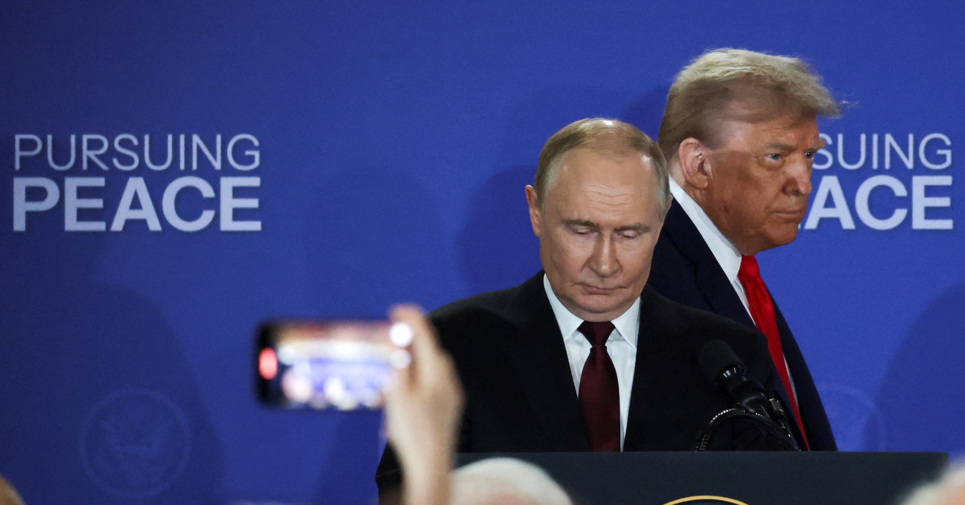 Trump still weighing 'very serious' economic sanctions on Russia