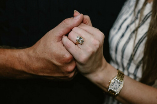 Taylor Swift's engagement ring designer thanks fans for helping her achieve her dreams