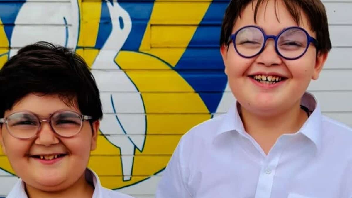 'Peeche dekho peeche' kid Ahmad Shah confirms brother's death