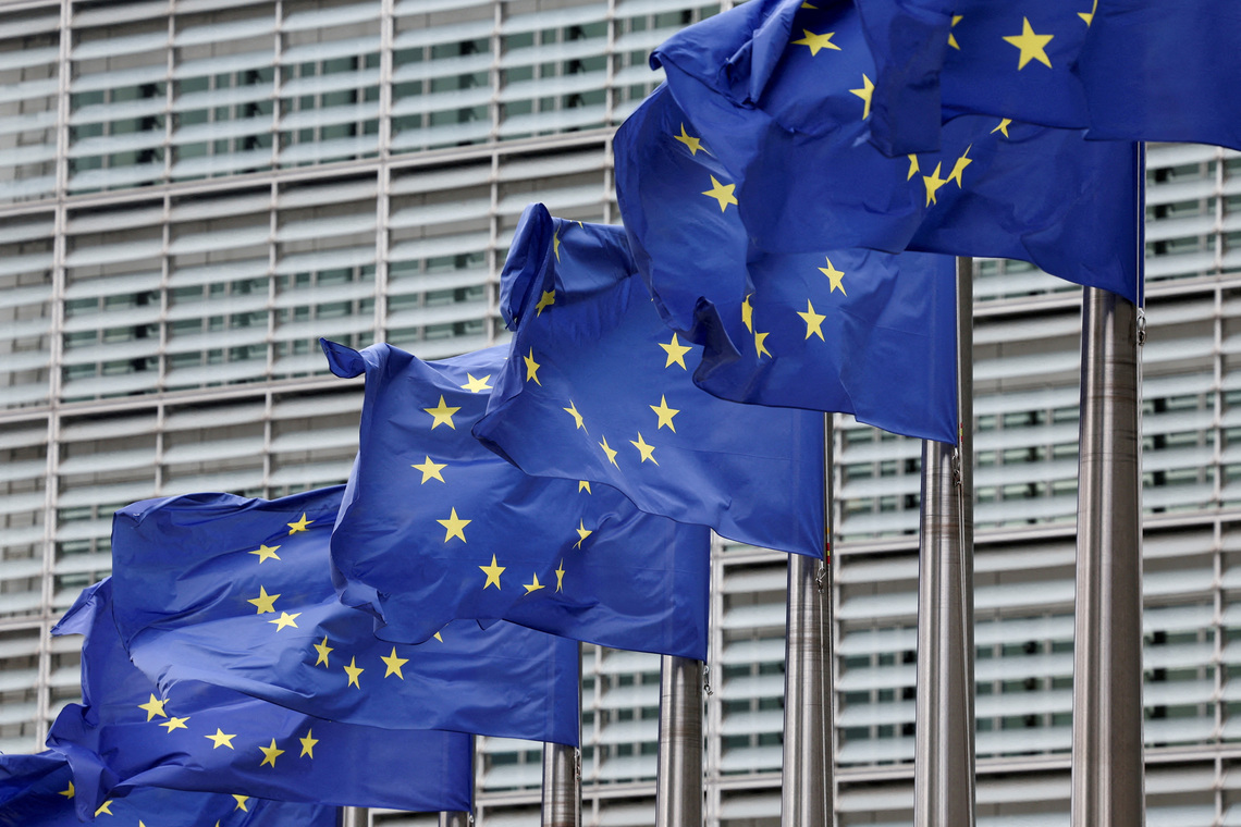 EU billions of euros short on ‘aid for trade’ to poorest nations, auditors say