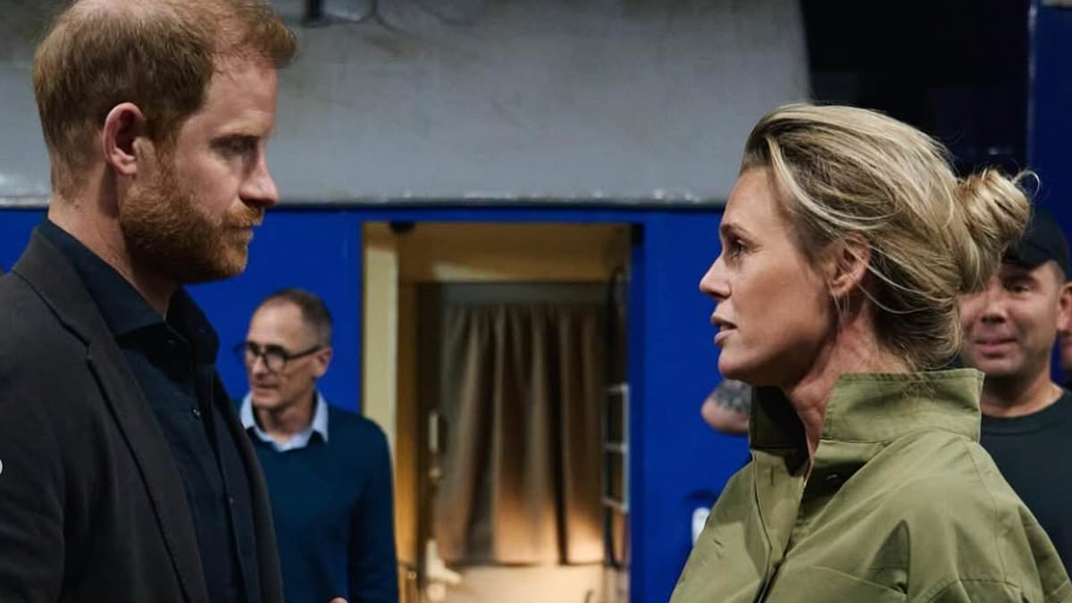 Prince Harry receives gift for Meghan during Ukraine trip