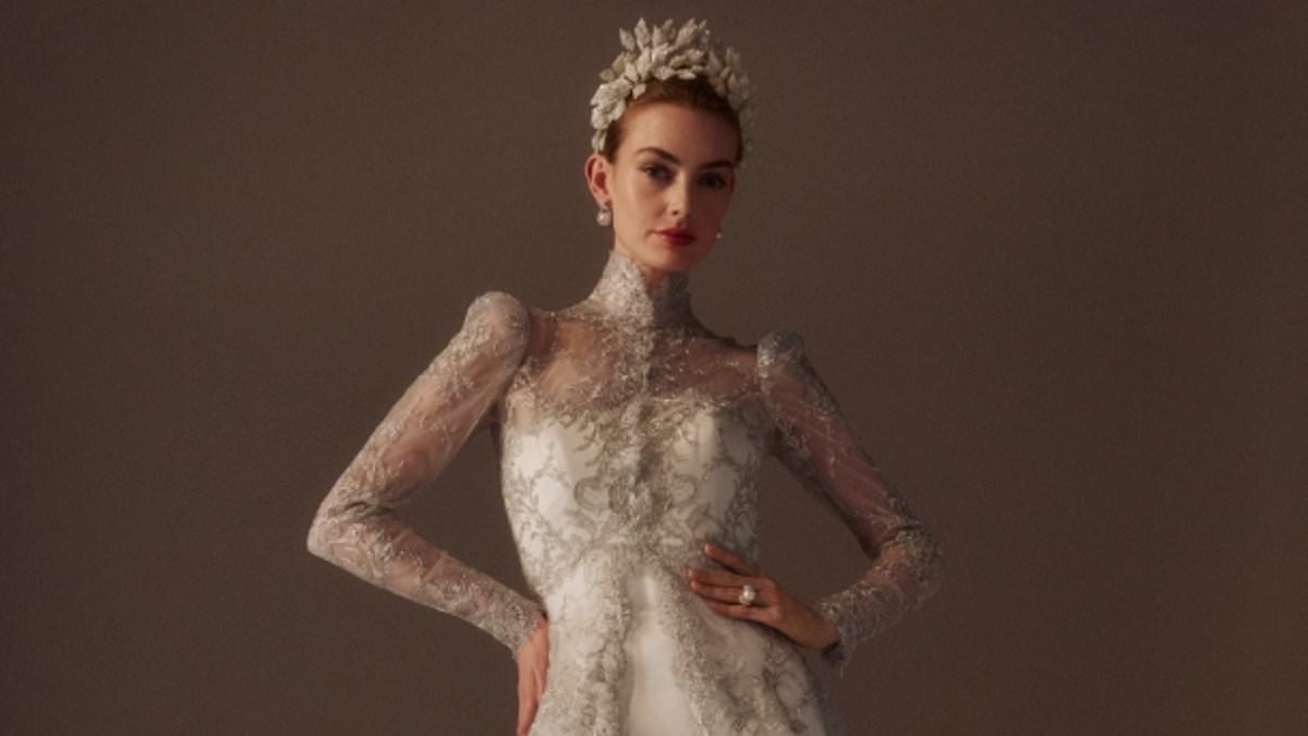 We've tracked down Kate Middleton's gorgeous state banquet gown