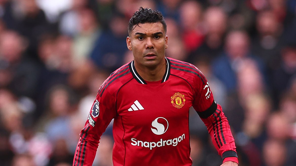 Man United star could extend deal if he takes big cut in wages