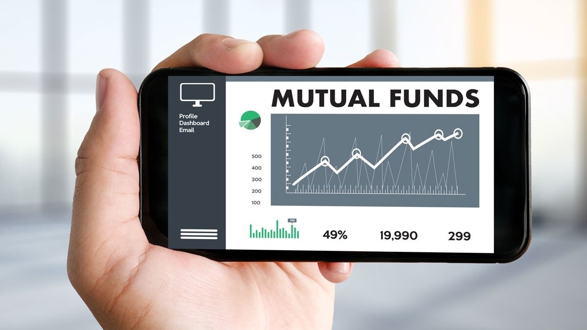 Investor query: Should I allocate 10–15% to infrastructure funds given their long term returns but cyclical risks?