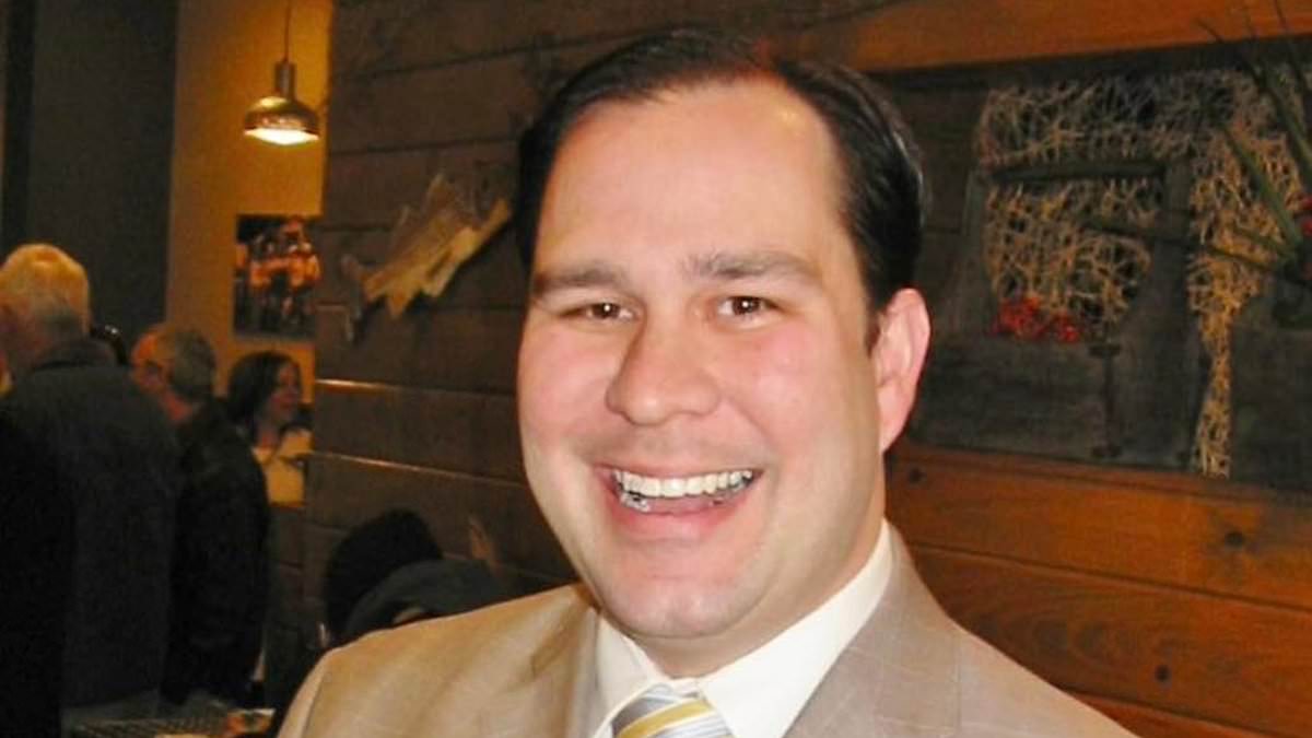 Former Massachusetts mayor seriously injured in stabbing