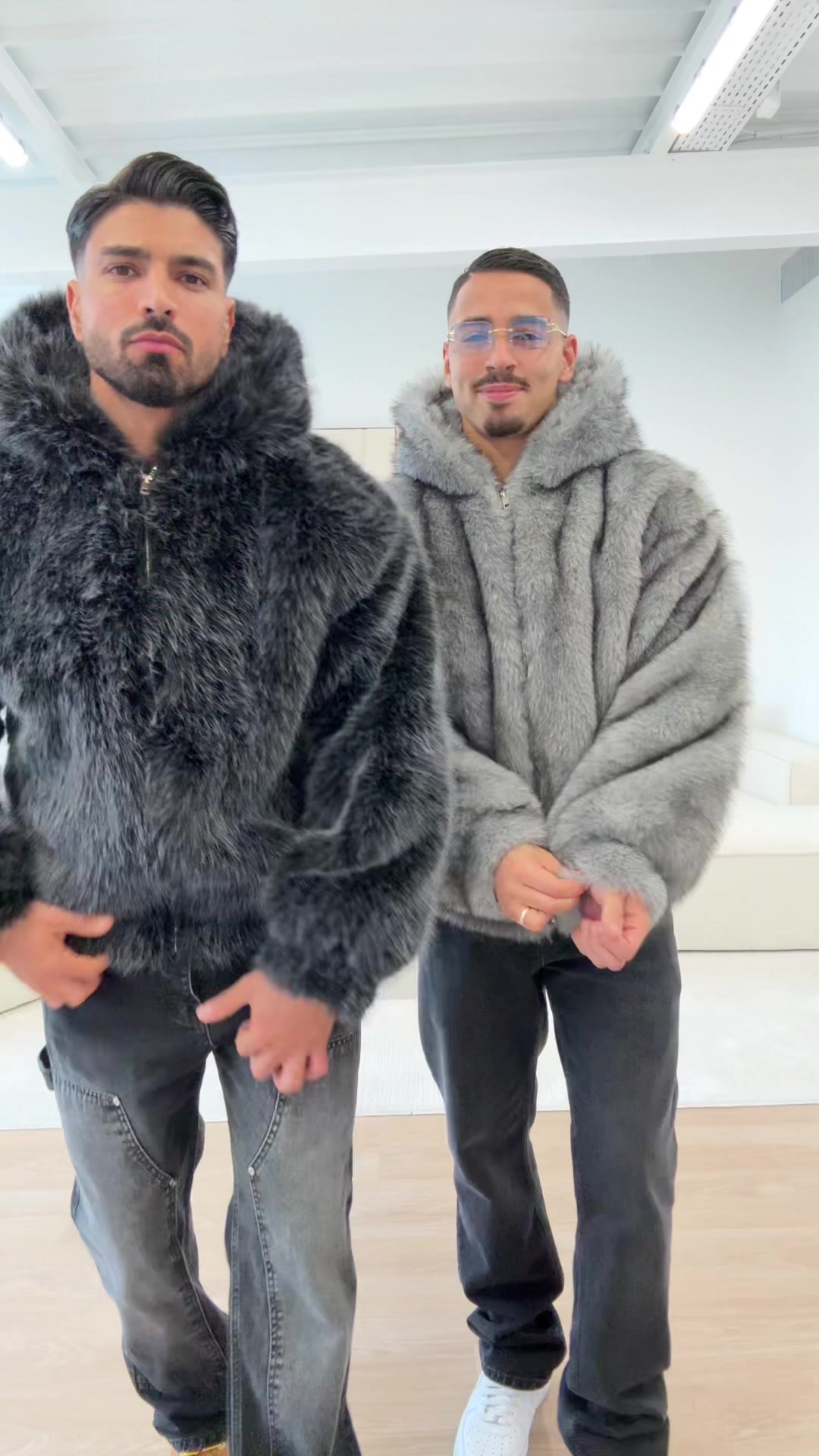 Nouvelle fourrure dispo sur le site ! www.jeans-industry.fr #fyp #pourtoii #foryou #foryoupagе