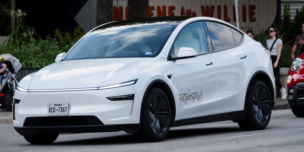 These are the states where Tesla is racing to hit Elon Musk's end-of-year Robotaxi goal