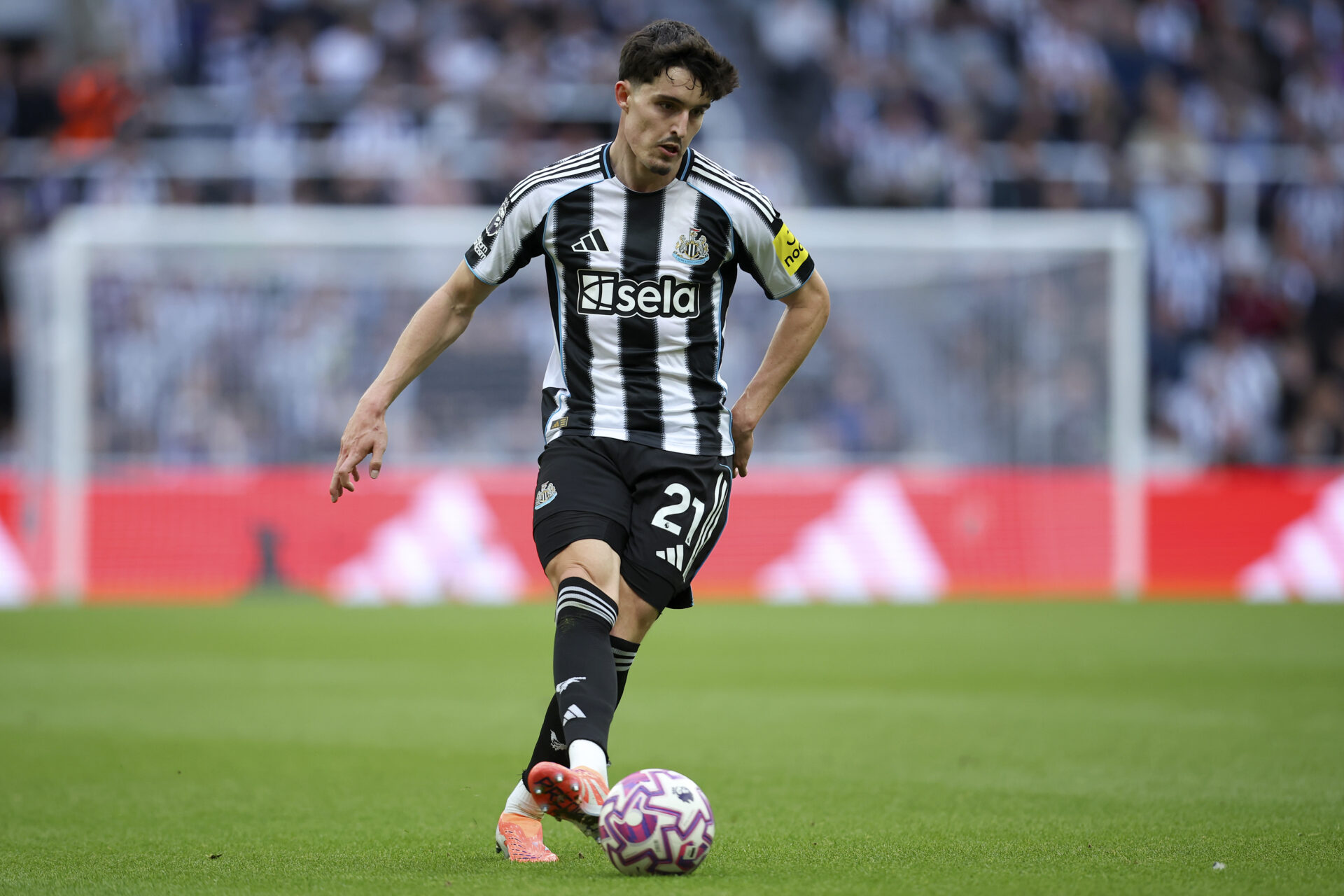 How Manchester United feel about signing Tino Livramento from Newcastle United