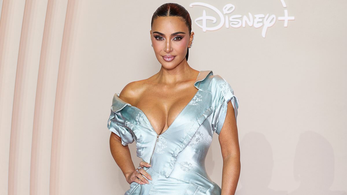 Kim Kardashian blasted by OJ Simpson's lawyer over late dad's Bible