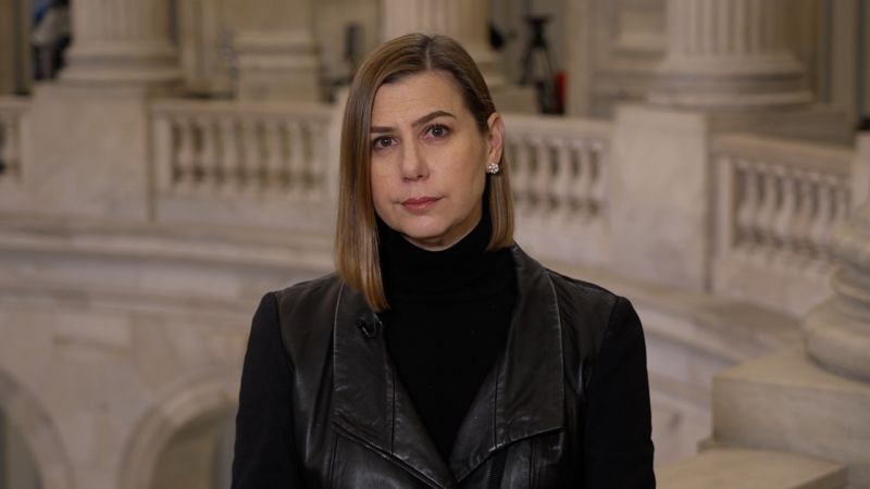 Sen. Slotkin: Hegseth should accept responsibility for follow-up strike