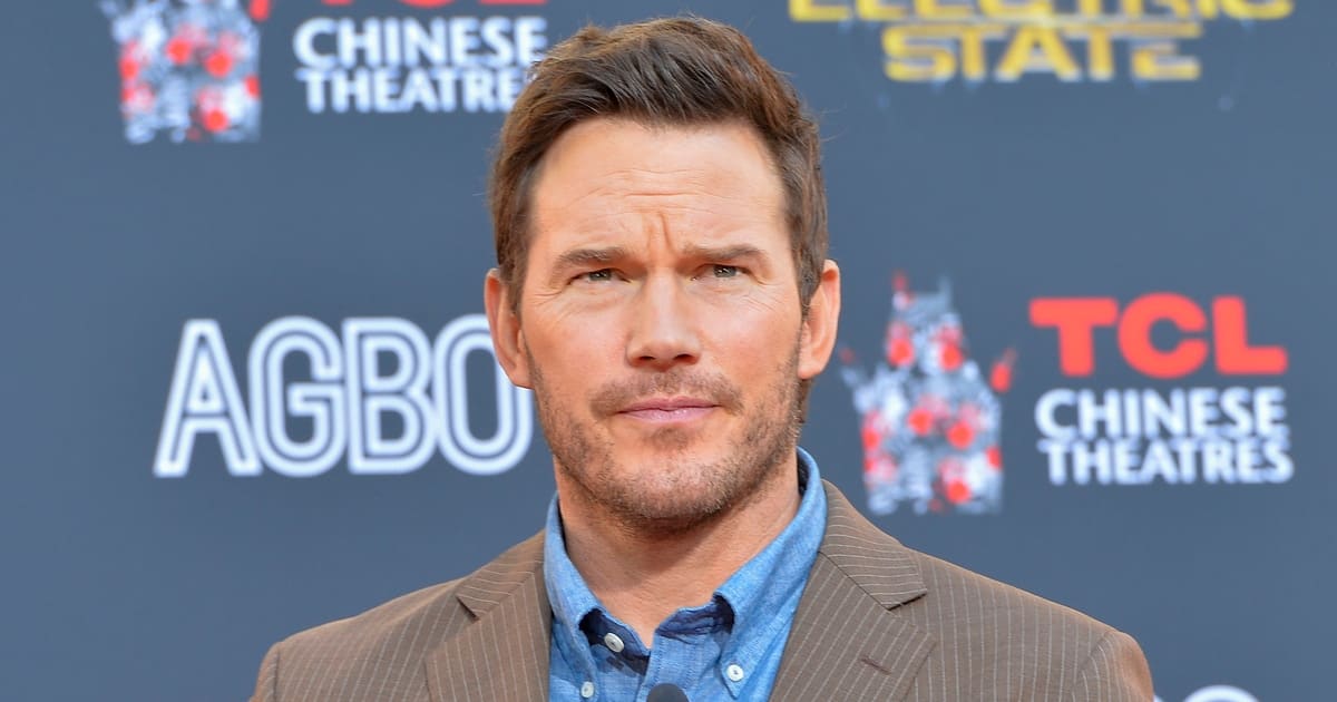Chris Pratt Shares Rare Family Photo With All 4 Kids