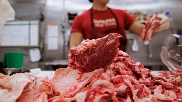 Canada's inflation rate stayed flat in November but grocery prices grew at fastest pace in nearly 2 years