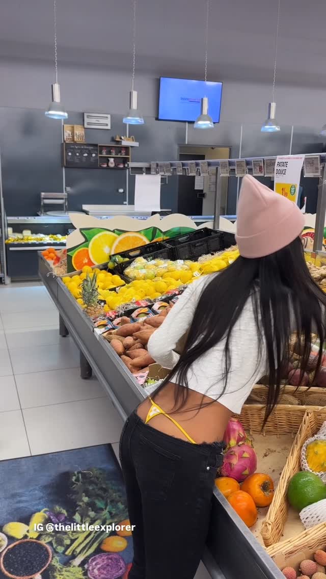 I was surprised to find fresh whole coconuts in the supermarket here.. I used to drink fresh coconuts every day in Asia....