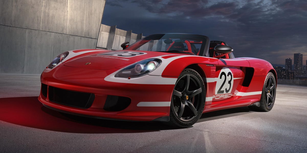 Porsche's Sonderwunsch Team Made This 2005 Carrera GT Look Like New