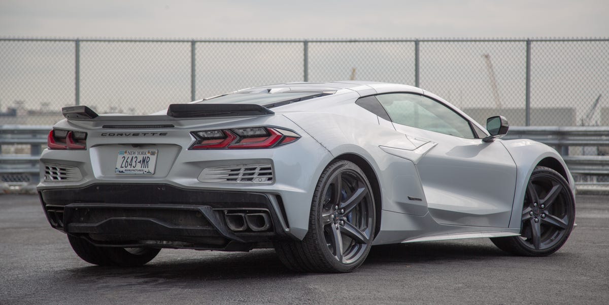 A 6.7-Liter Corvette V-8 Could Be Coming, GM Parts Book Reportedly Suggests