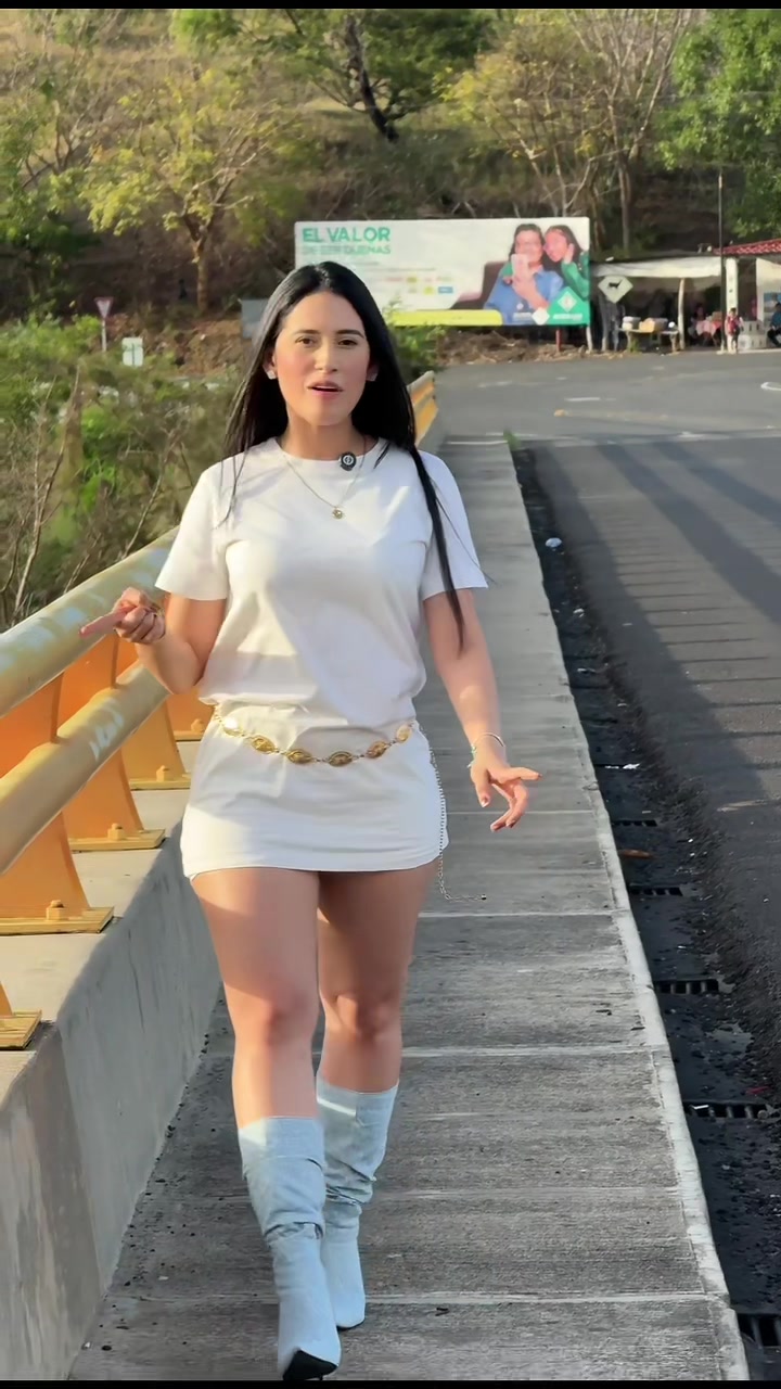 En El Salvador cae tile para diciembre