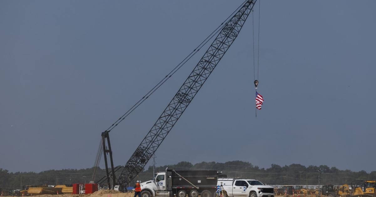 New financing for Meta's $27 billion Louisiana data center concerns electricity watchdogs