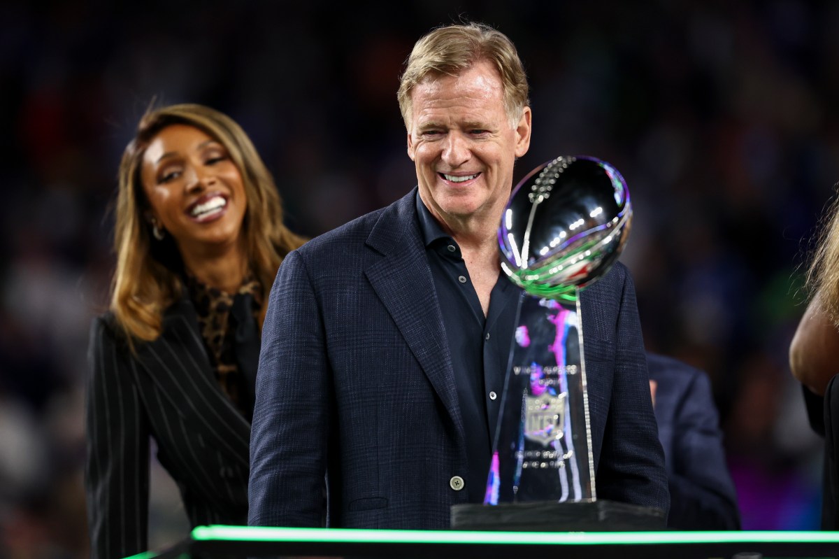 NFL Commissioner Roger Goodell Faces Calls to Be Fired