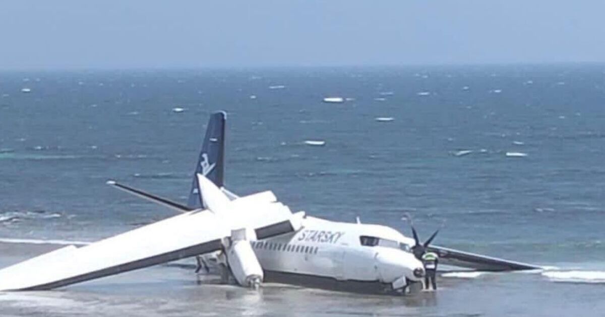Mogadishu plane crash LIVE: Aircraft crashes shortly after take off at Aden Adde Airport