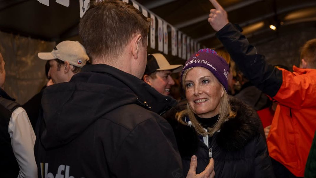 Sophie on the slopes! The Duchess of Edinburgh wraps up for trip to Méribel