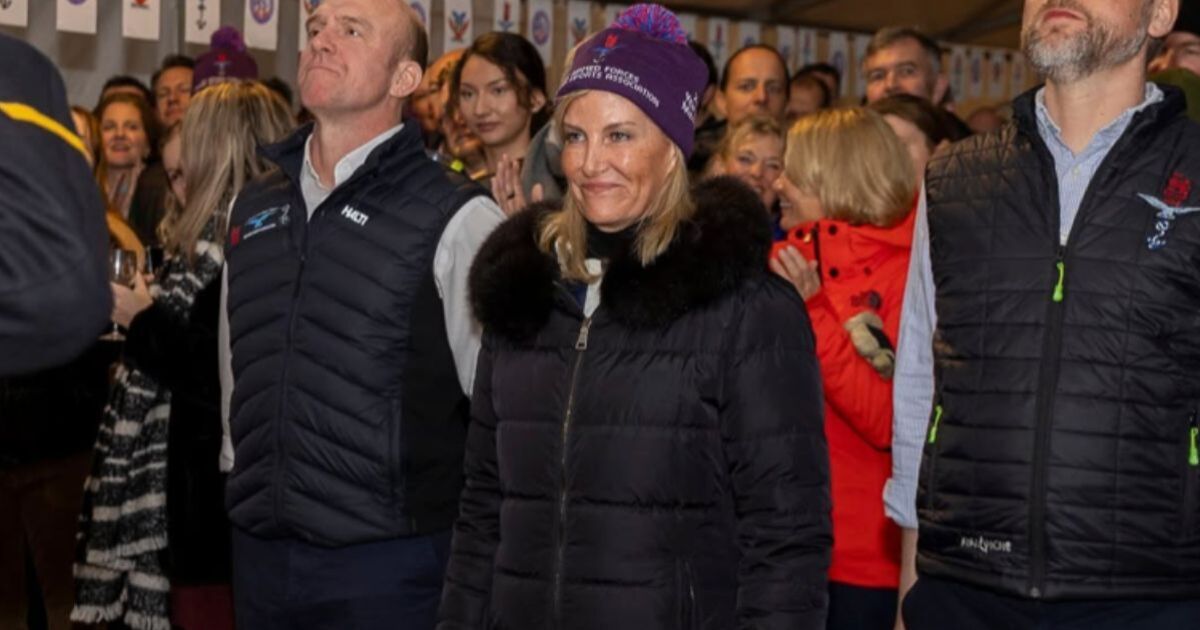 'Warm' winter coat looks similar to Duchess Sophie's but is more than £3,000 cheaper