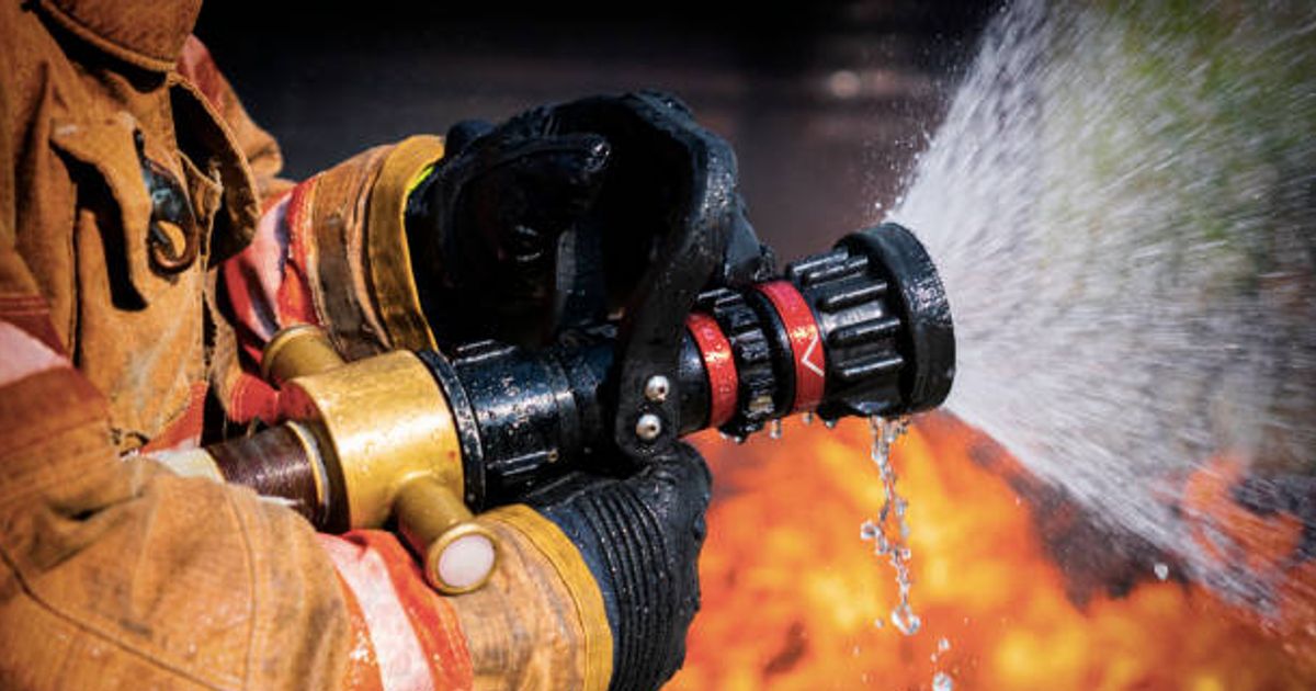 Decision to pay firefighter who failed fitness test €8k declared 'absolutely outrageous' by ex-Garda