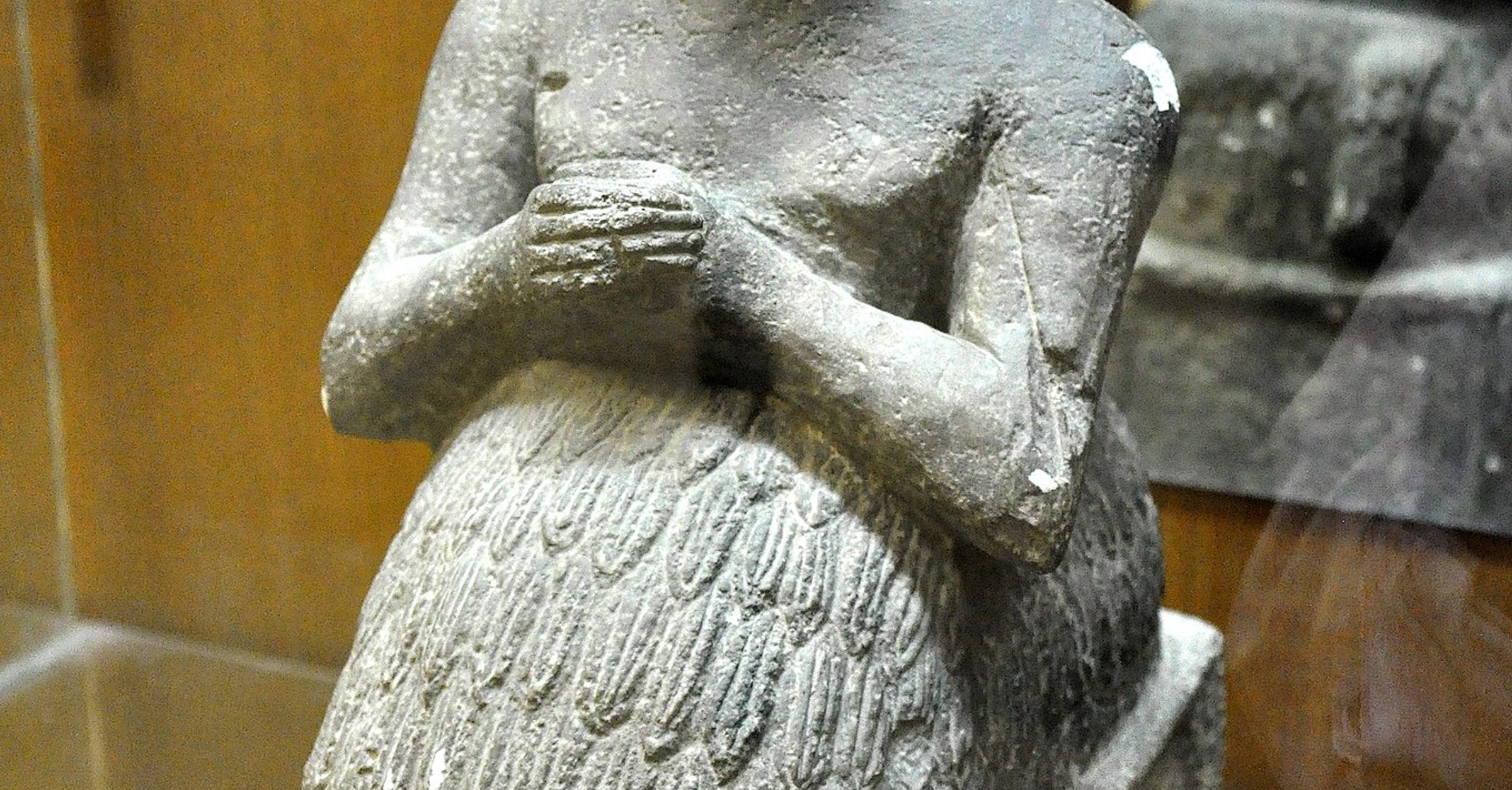 Scribes in Ancient Mesopotamia: The Beginning of History