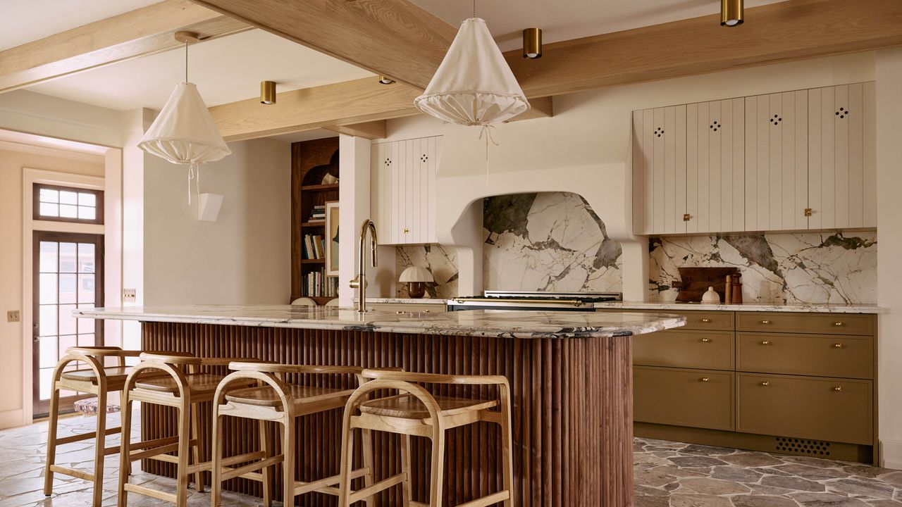 Mandy Moore’s Interior Designer Weaves Organic Modernism Magic Into Every Home