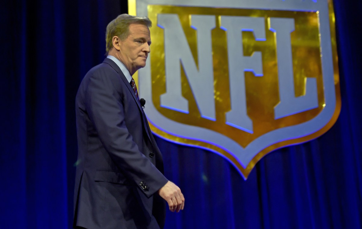 NFL Under Fire for Silencing Player Criticism of Team Owners