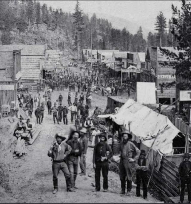 Deadwood, North Dakota In 1876.