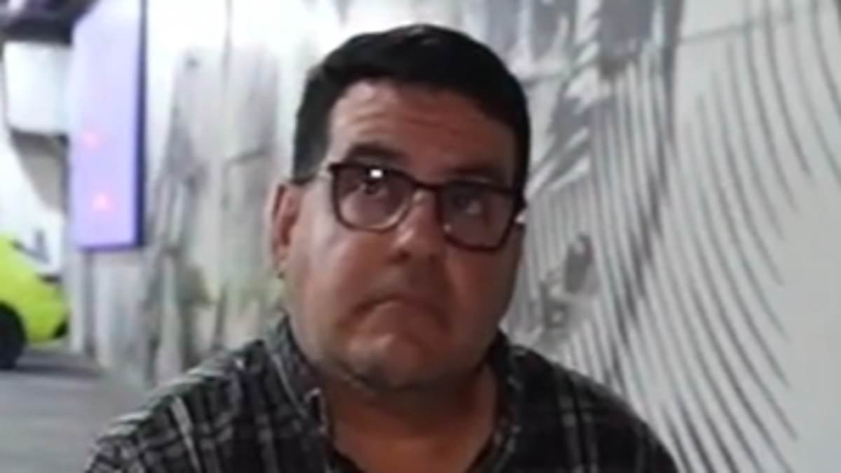 Miami police deputy finds himself in handcuffs as he's caught trying to meet girl, 15, for movie theater date