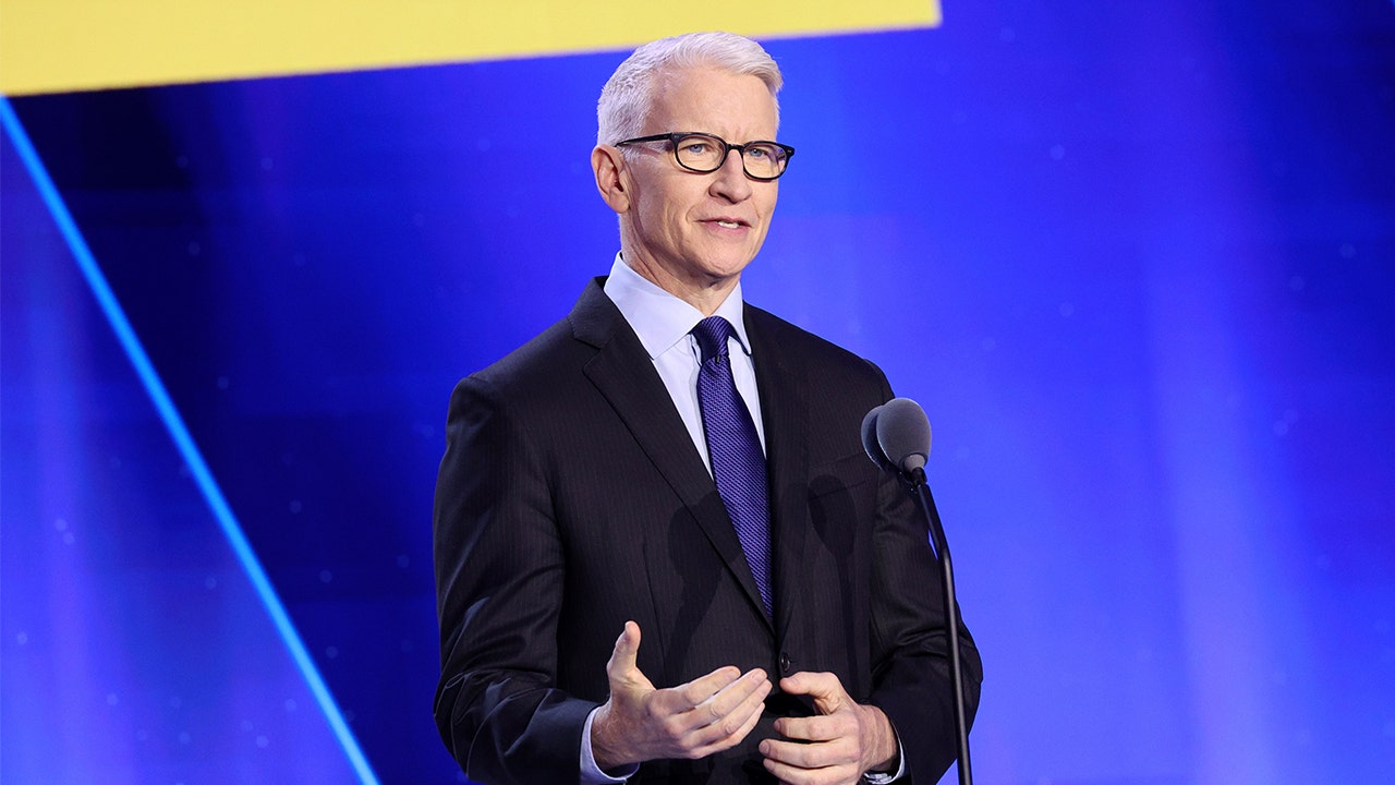 CBS News leadership 'blindsided' by Anderson Cooper's exit: report