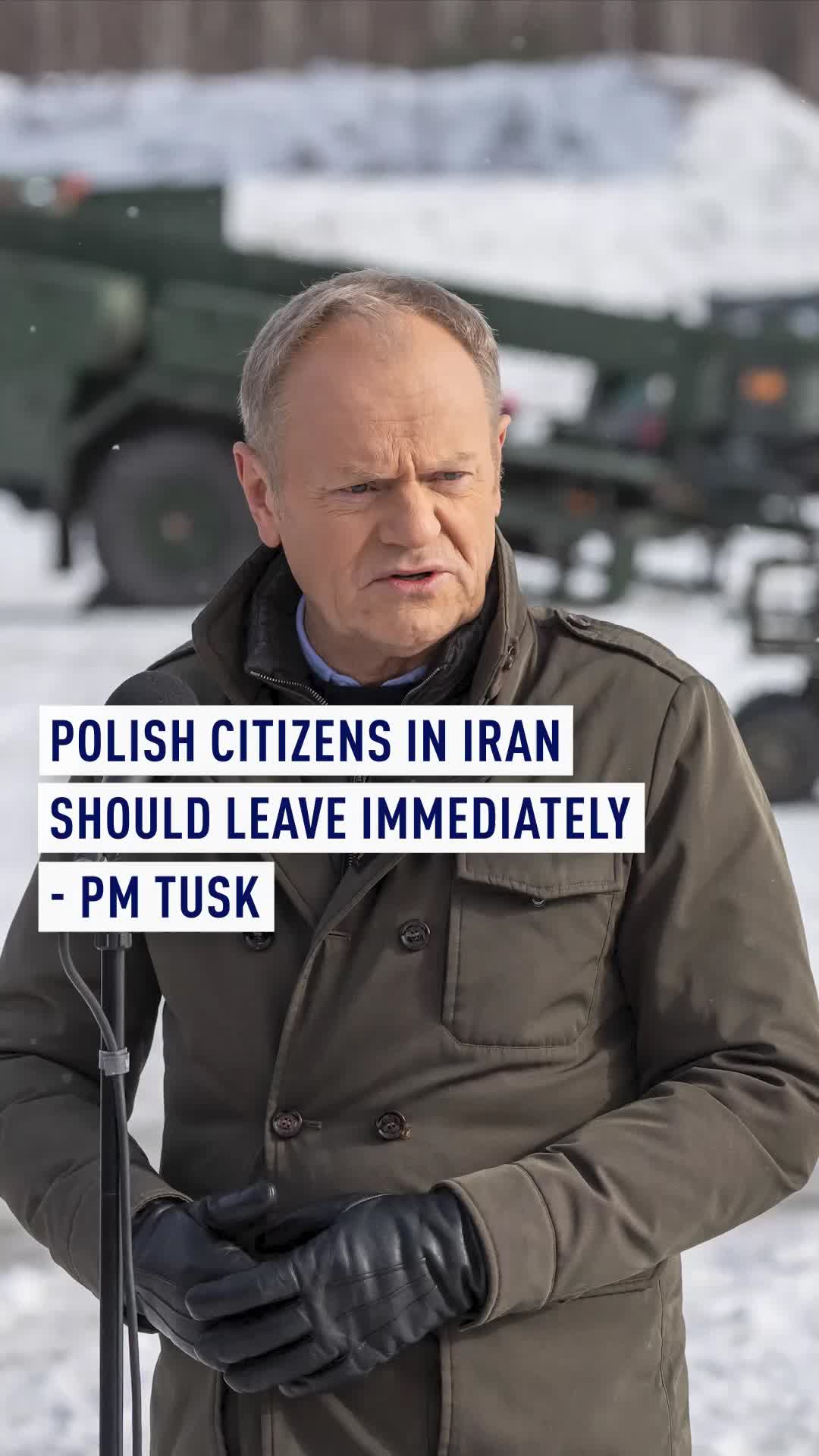 Polish Prime Minister Donald Tusk urged all Polish citizens still in Iran to “leave immediately” and warned against any travel there, citing a “very real” risk of a wider conflict. Speaking in Warsaw, Tusk said evacuation may not be possible if tensions escalate, as US military deployments rise despite ongoing nuclear talks between Washington and Tehran. #Poland #Iran #DonaldTusk #MiddleEast #Geopolitics #BreakingNews #WorldNews #Security #Diplomacy