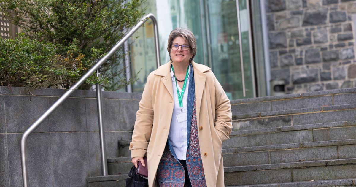 Deputy challenges new fees for Covid and flu jabs