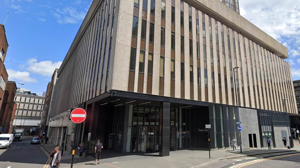 Telling colleagues that men being kicked in the privates is more painful than childbirth is sex harassment, tribunal rules