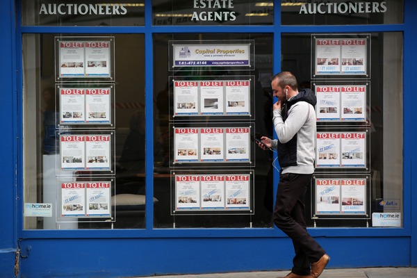 The worst of both worlds? Resetting rents in a market with no slack