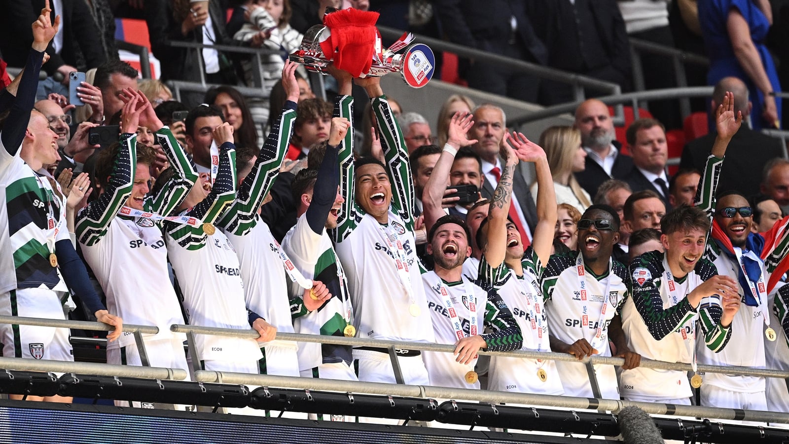 Championship play-offs to expand to six teams