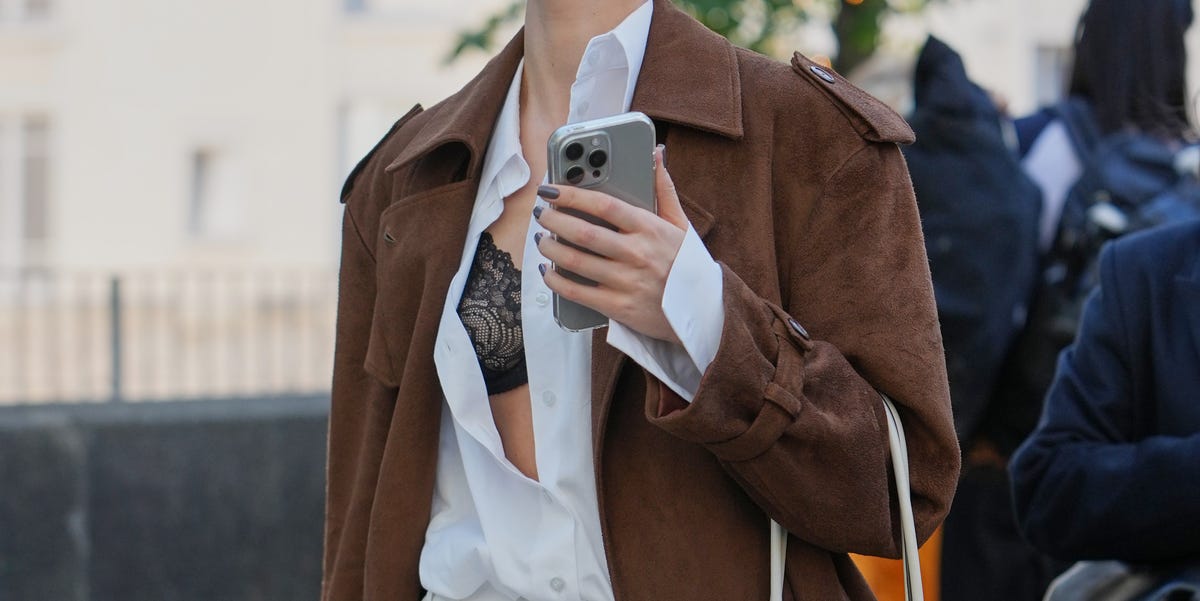 Is It Just Me or Is the Little Lace Bra Trend Everywhere Right Now?